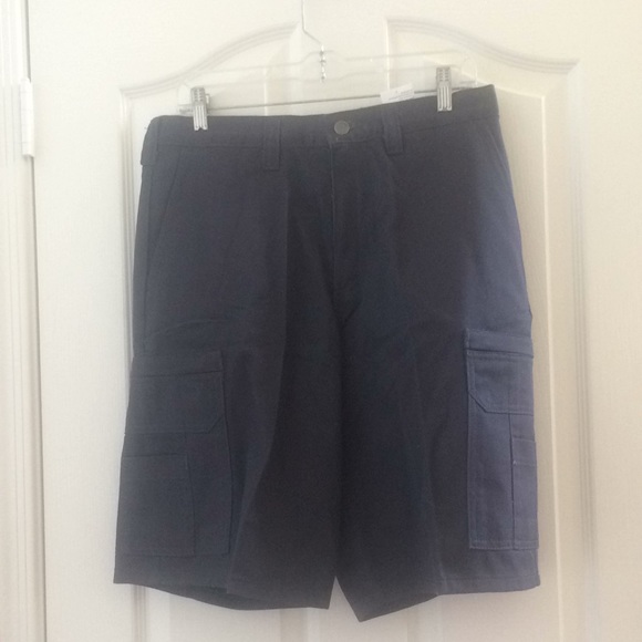 Dickies Other - NWT men’s dickies cargo shorts 32